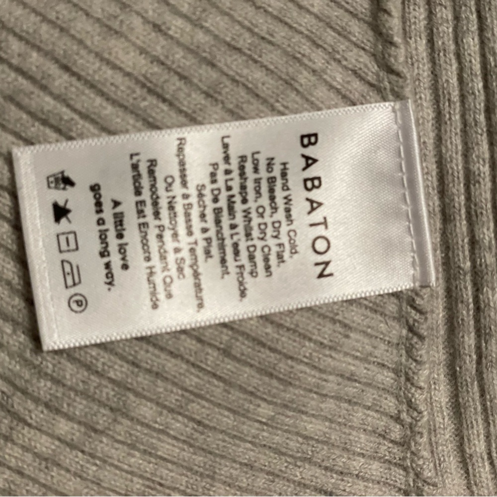 Cross-back Sweater - Babaton - Picture 4 of 6